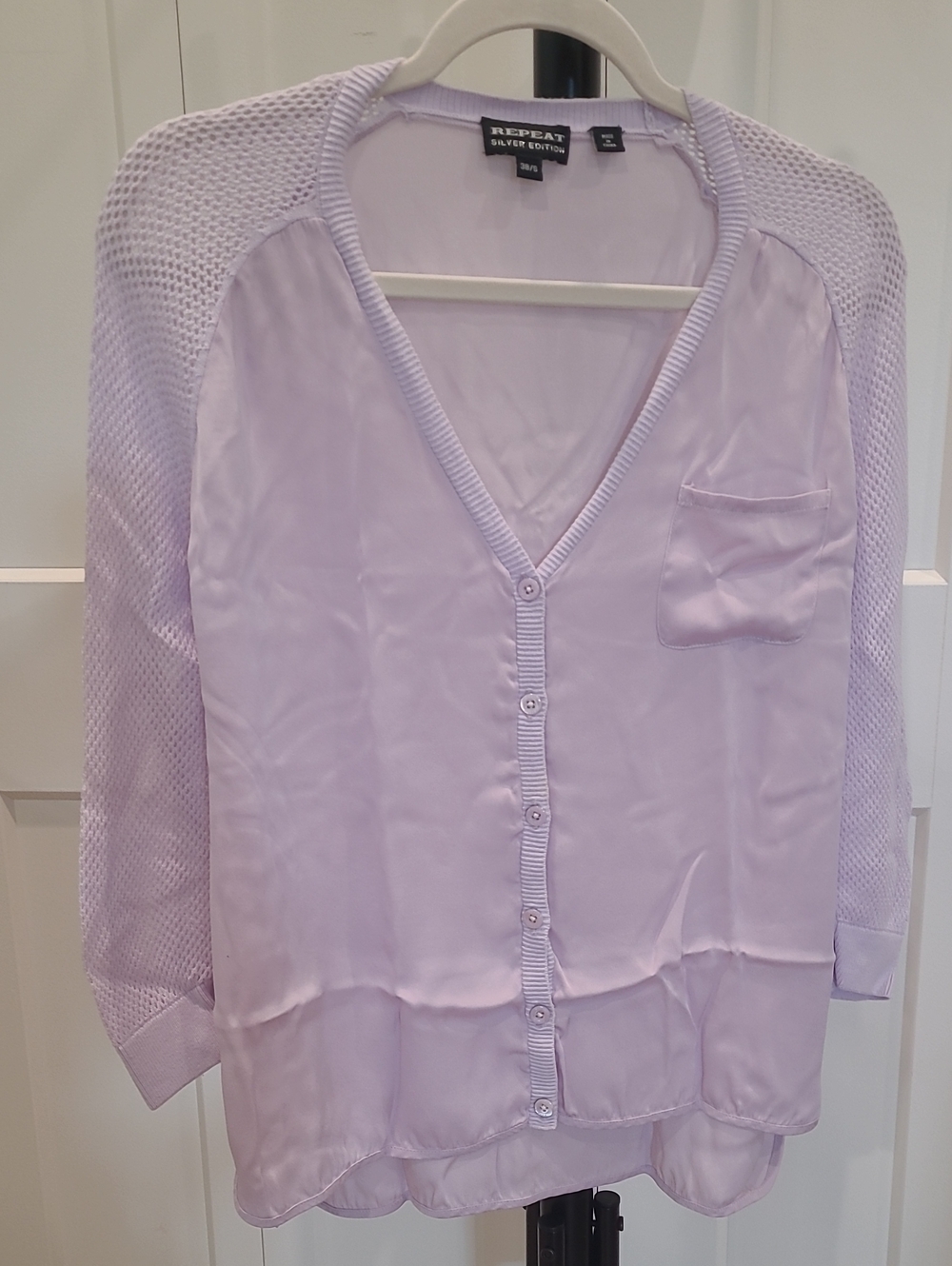 REPEAT Silver Edition Women's Lilac V-Neck Blouse with Silk Woven Sleeves